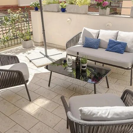 Sant'ambrogio Terrace Tales *
