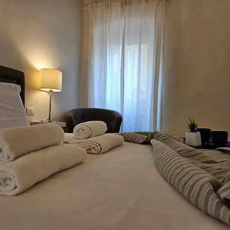 Sant'ambrogio Terrace Tales Apartment *