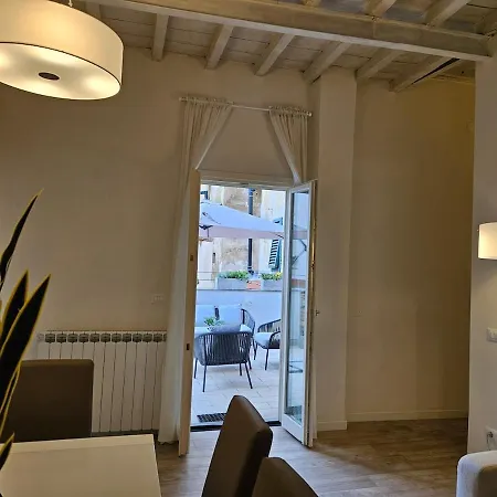 Apartment Sant'ambrogio Terrace Tales *